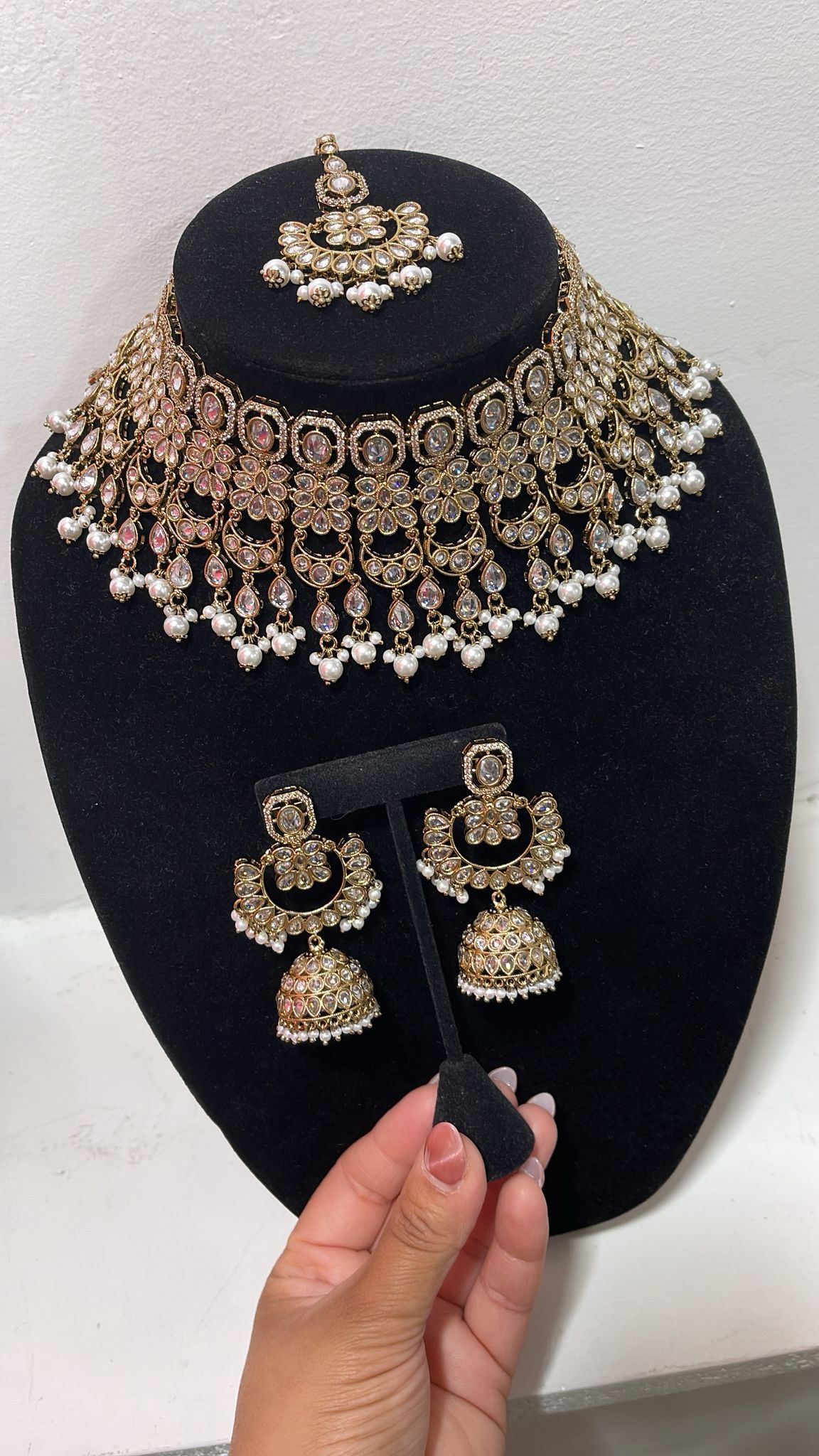 Luxury Polki Bridal Choker Set with Jhumka Earrings & Maang Tikka – Wedding Jewelry for Brides